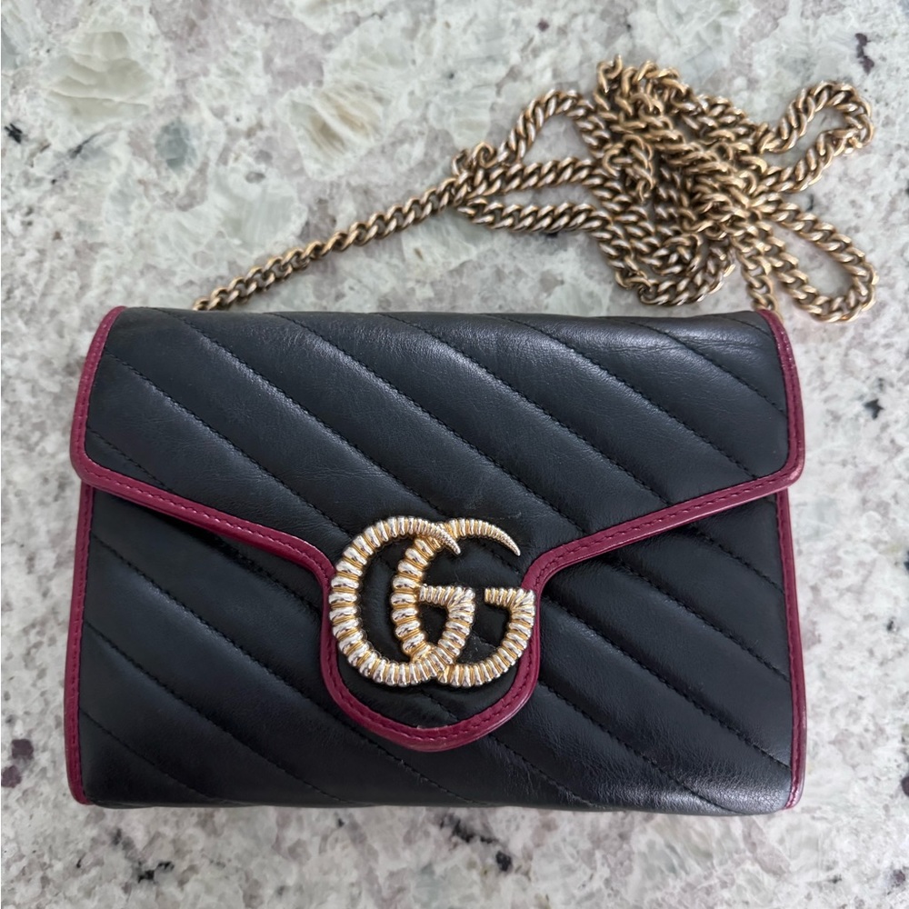 Gucci Marmont Torchon wallet on chain